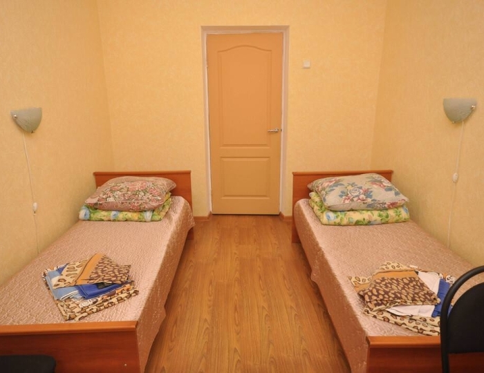 Номер эконом с 2 односпальными кроватями - Санаторий «Голубые озёра» Опухлики