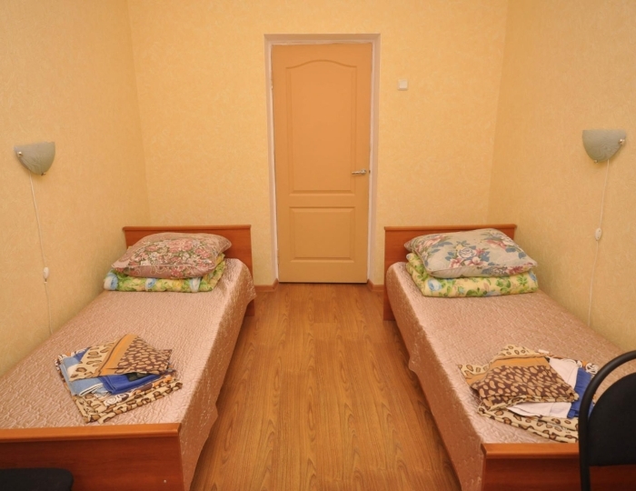 Кровать в 2-местном общем номере - Санаторий «Голубые озёра» Опухлики
