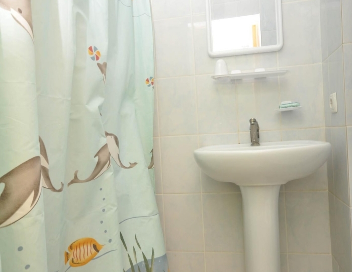 Кровать в 2-местном общем номере - Санаторий «Голубые озёра» Опухлики